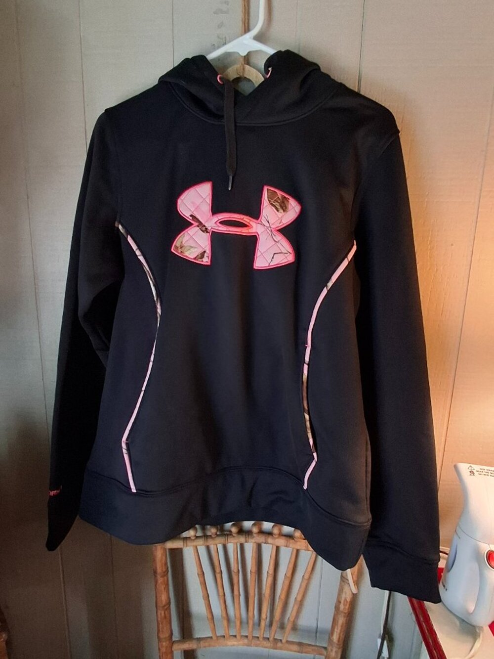 Under Armour Black with Pink Realtree Camo Pullover Hooded Sweatshirt